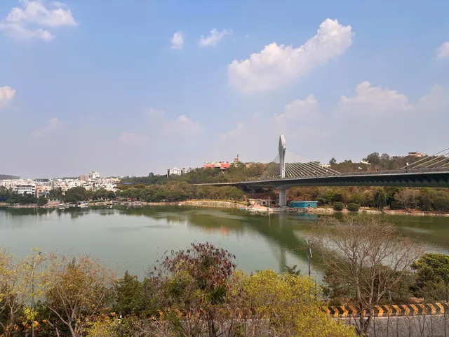 Thumbnail for uef-havo-sgq