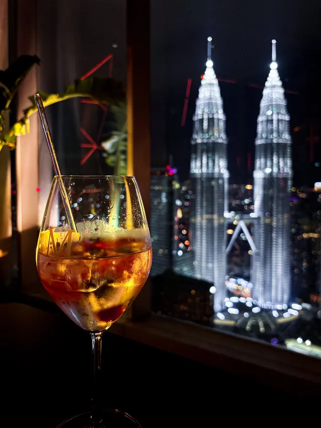 Thumbnail for kqc-ncxv-dee