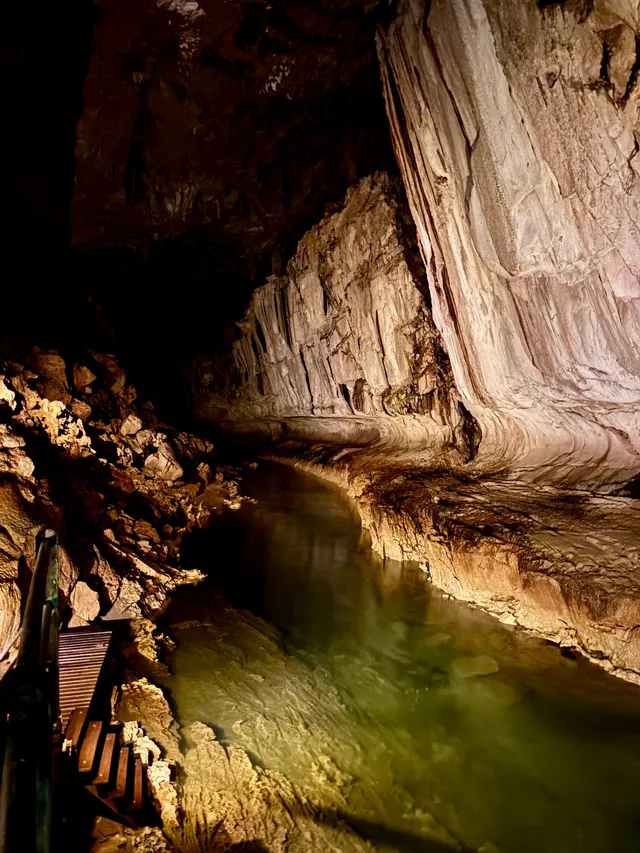 Thumbnail for oig-wgmg-zun