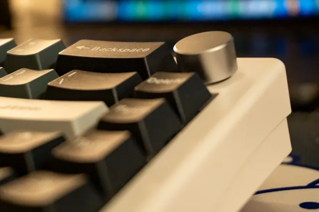 Thumbnail for ycb-gqaz-kmt