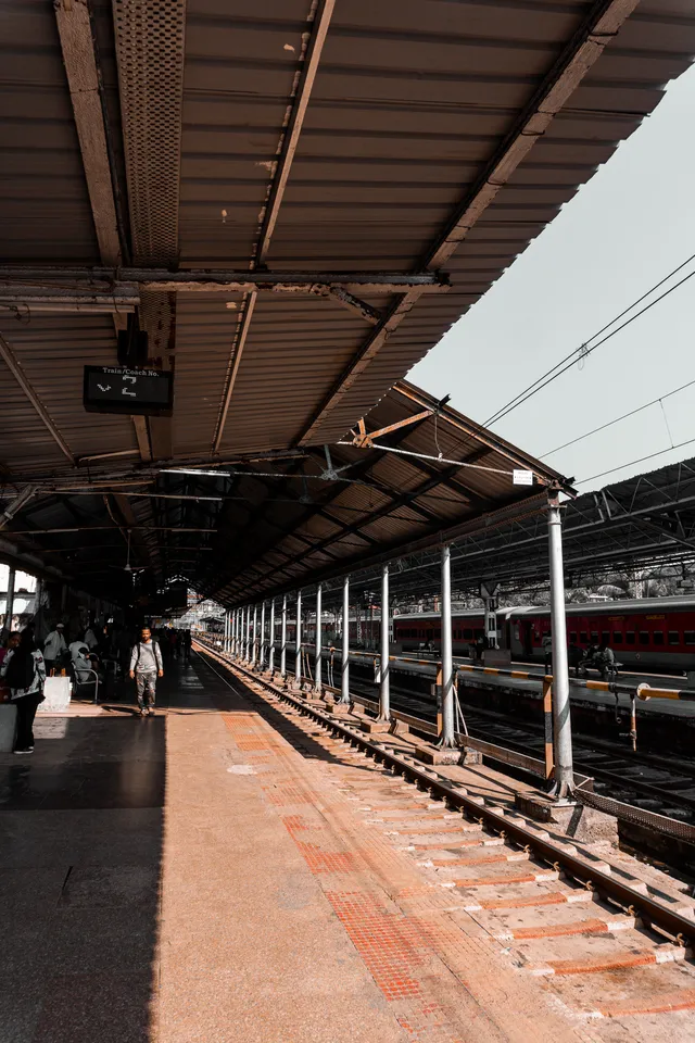 Thumbnail for hya-dvet-cou